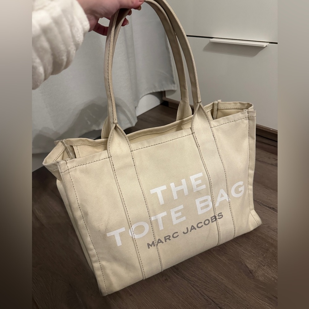 Marc Jacobs the tote bag large canvas in beige